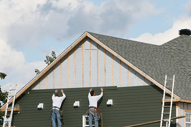 Professional Siding Contractor technician working in Medway, OH